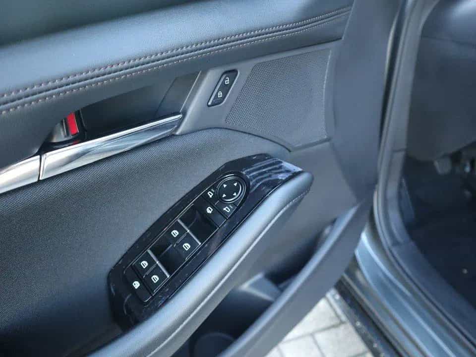 Mazda 3 M-Hybrid G-140 Centre-Line DESI *Aktion* NAVI 01/2026-photo-11
