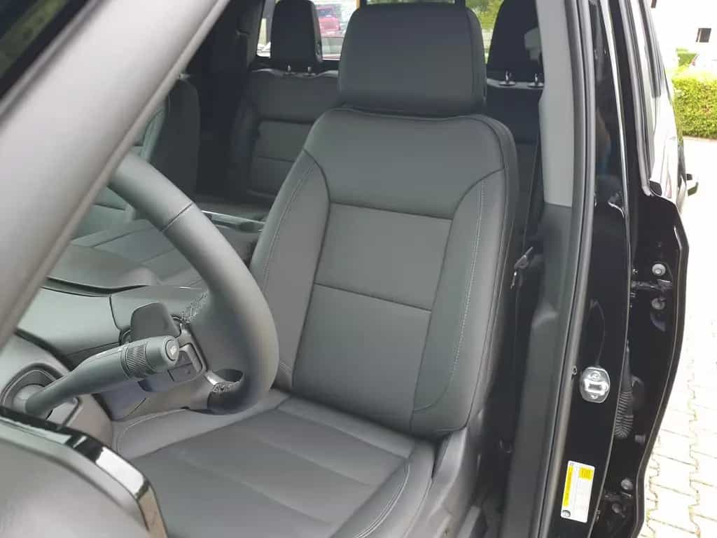 Chevrolet Silverado 6.2l V8 Z71 4x4 Automatik 3.5T AHK 08/2025-photo-19