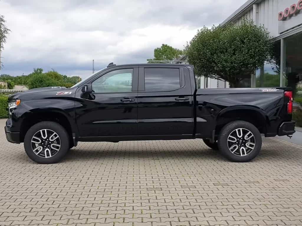 Chevrolet Silverado 6.2l V8 Z71 4x4 Automatik 3.5T AHK 08/2025-photo-2