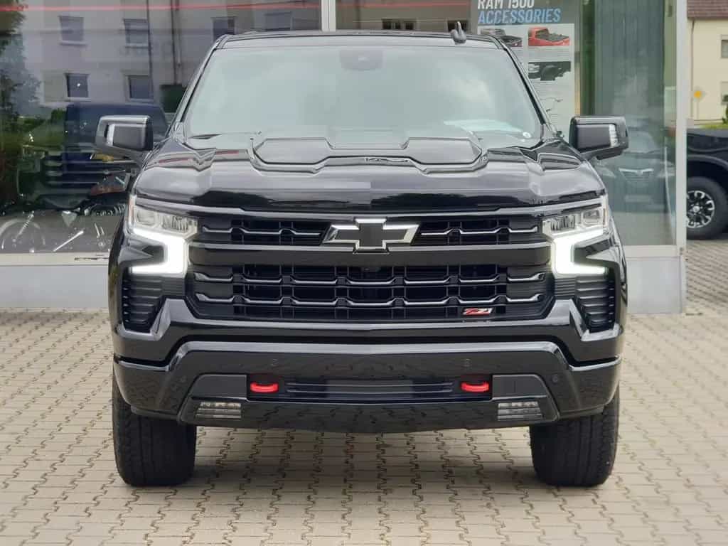Chevrolet Silverado 6.2l V8 Z71 4x4 Automatik 3.5T AHK 08/2025-photo-5