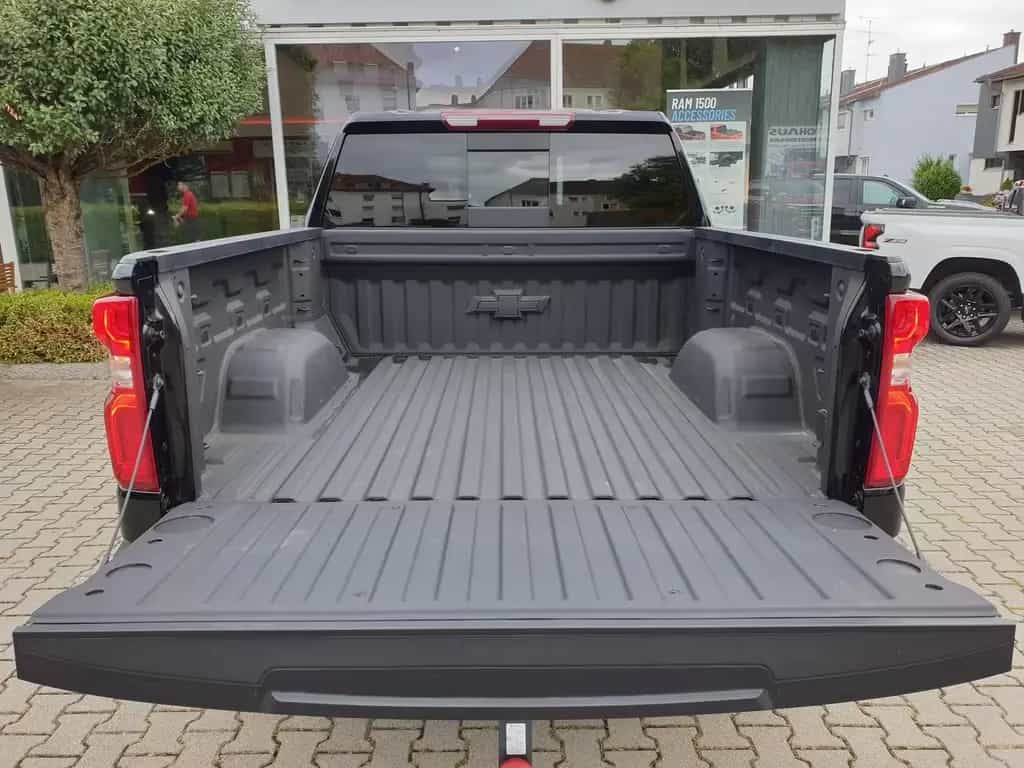 Chevrolet Silverado 6.2l V8 Z71 4x4 Automatik 3.5T AHK 08/2025-photo-7