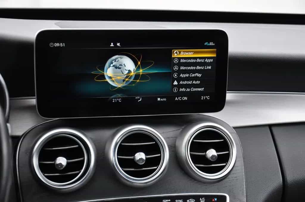 Mercedes-Benz C 200 T 9G Avantgarde LED-KAM-NAV-ACC-AHK-WIDESC 11/2019-photo-18