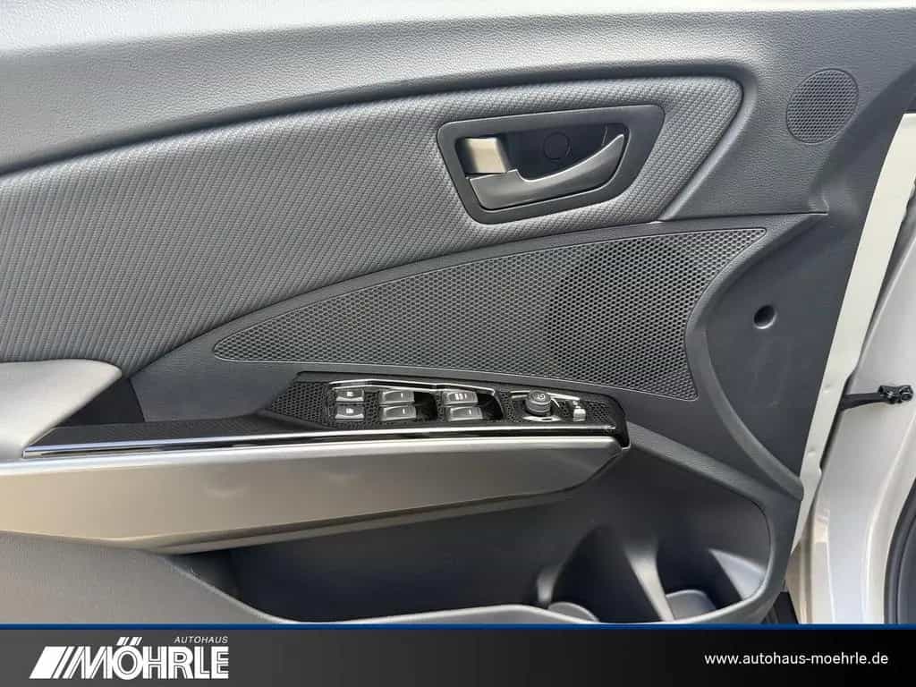 Ssangyong Tivoli 1.5 P Bliss LED Kamera Sitzheizung Navi null-photo-6