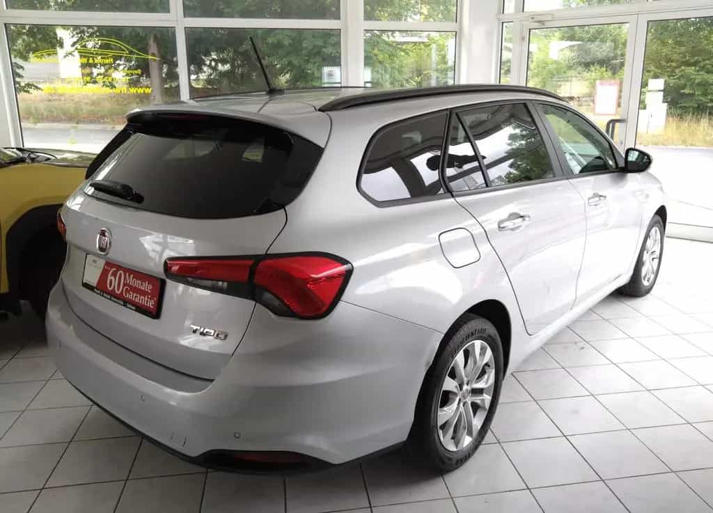Fiat Tipo Kombi 1.4 T-Jet EASY Navigation Parkpilot 09/2016-photo-3