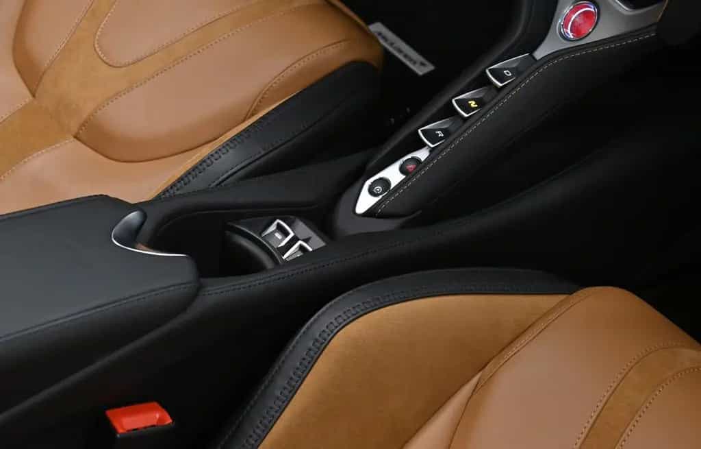 McLaren 750S Spider TechLux 03/2024-photo-6