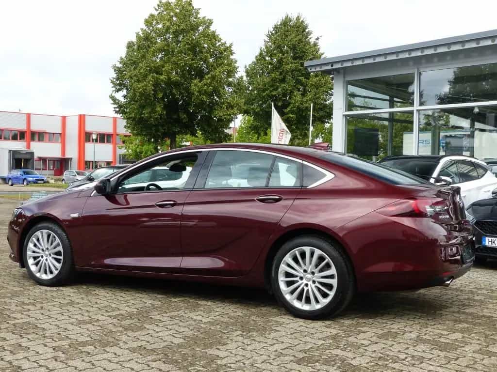 Opel Insignia Grand Sport Innovation 4x4 LED+Bose+Nav 02/2018-photo-1