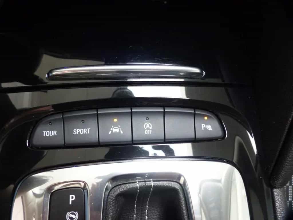 Opel Insignia Grand Sport Innovation 4x4 LED+Bose+Nav 02/2018-photo-19