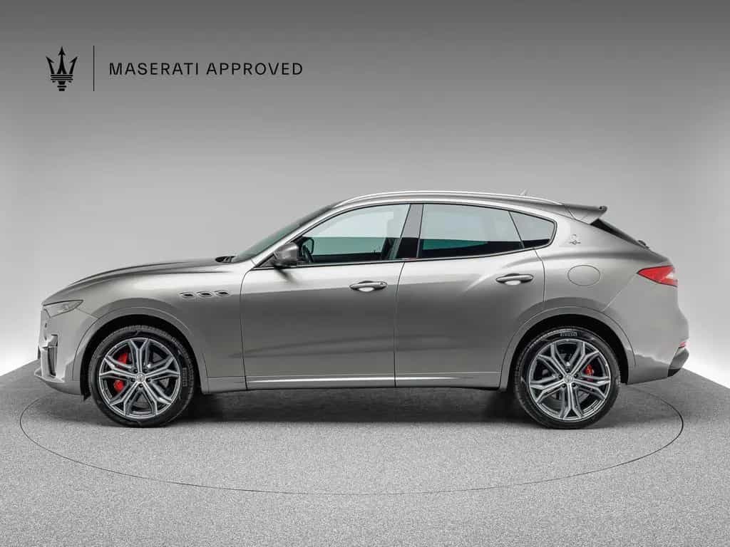 Maserati Levante GTS PANO + PIENO FIORE 12/2020-photo-1