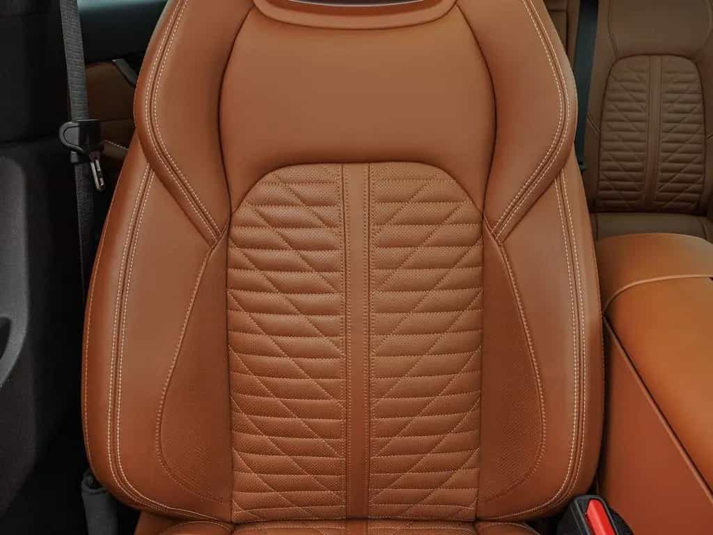 Maserati Levante GTS PANO + PIENO FIORE 12/2020-photo-19