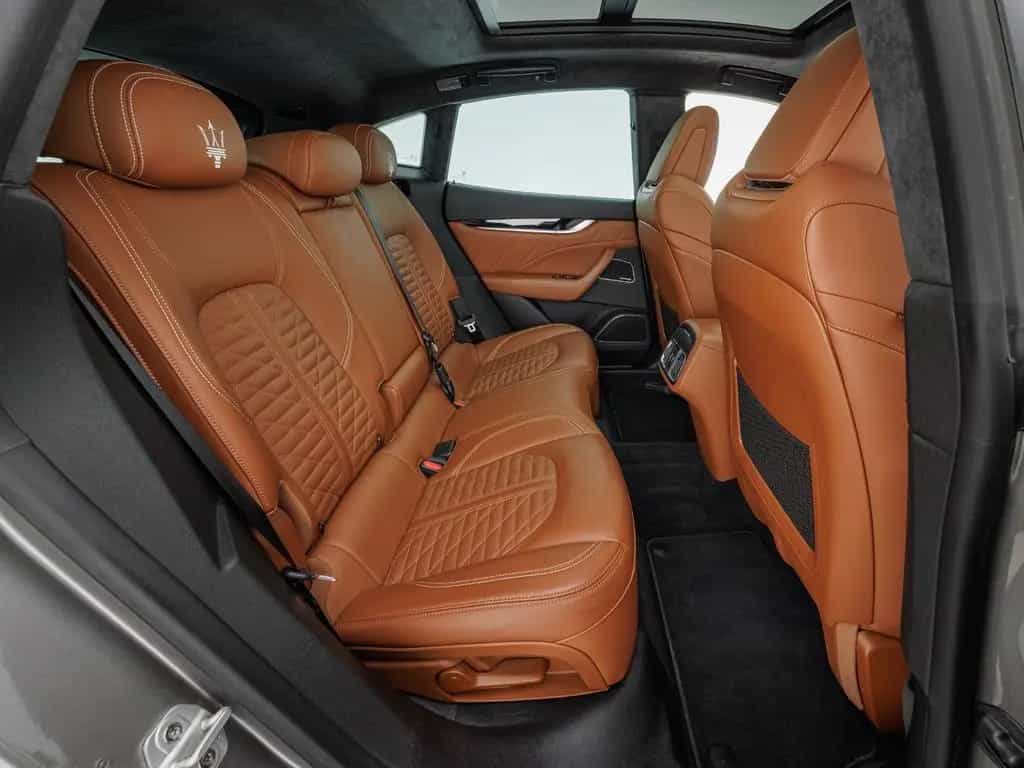 Maserati Levante GTS PANO + PIENO FIORE 12/2020-photo-21