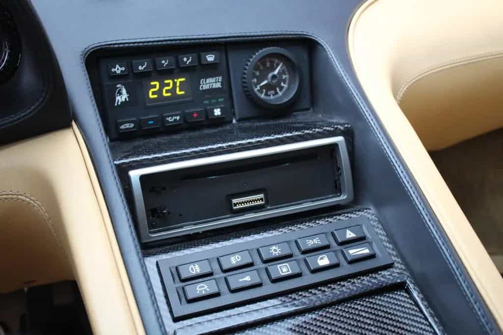 Lamborghini Diablo - 12/1993-photo-16