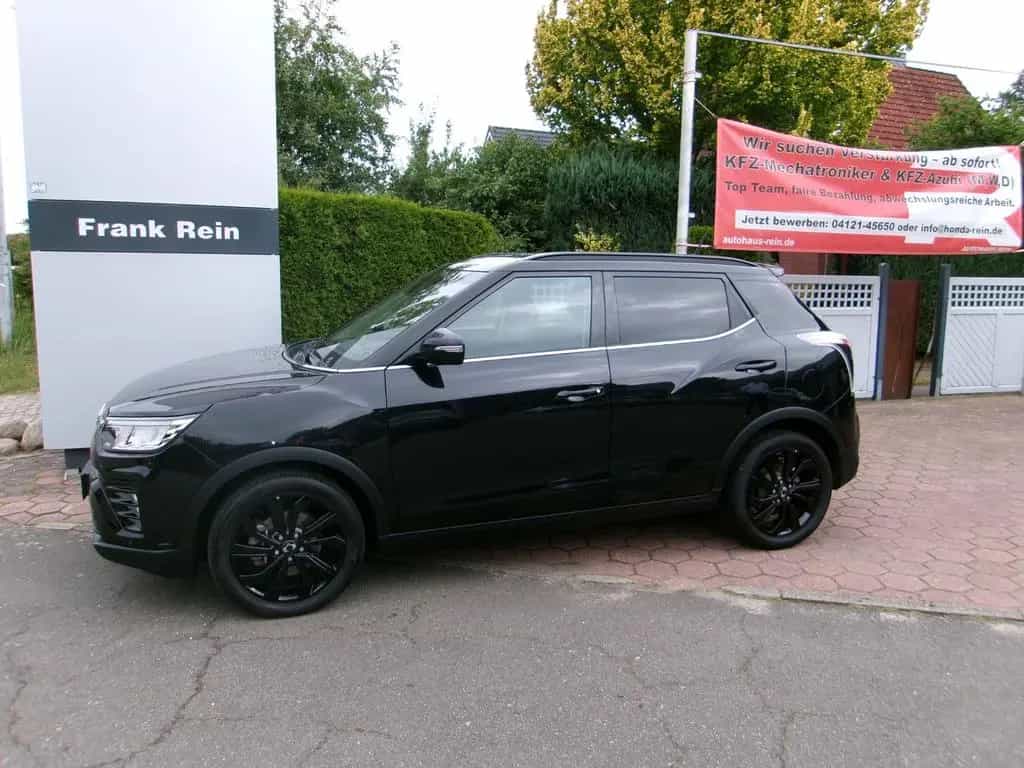 Ssangyong Tivoli Blackline 1,5 08/2024-photo-1