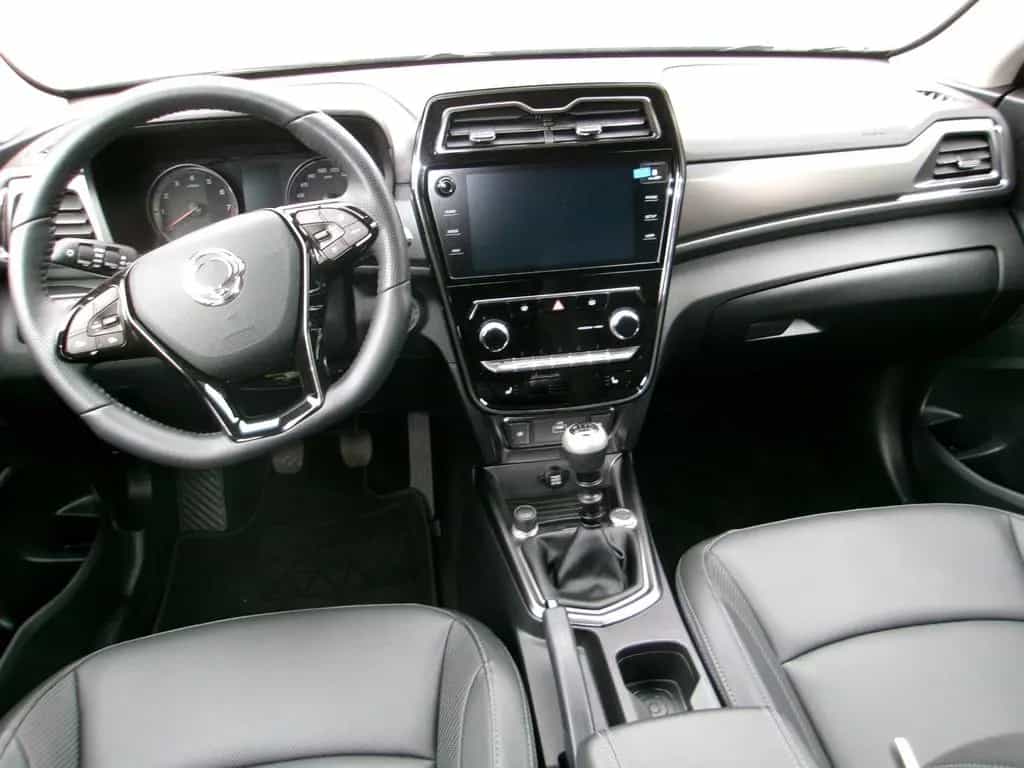 Ssangyong Tivoli Blackline 1,5 08/2024-photo-5