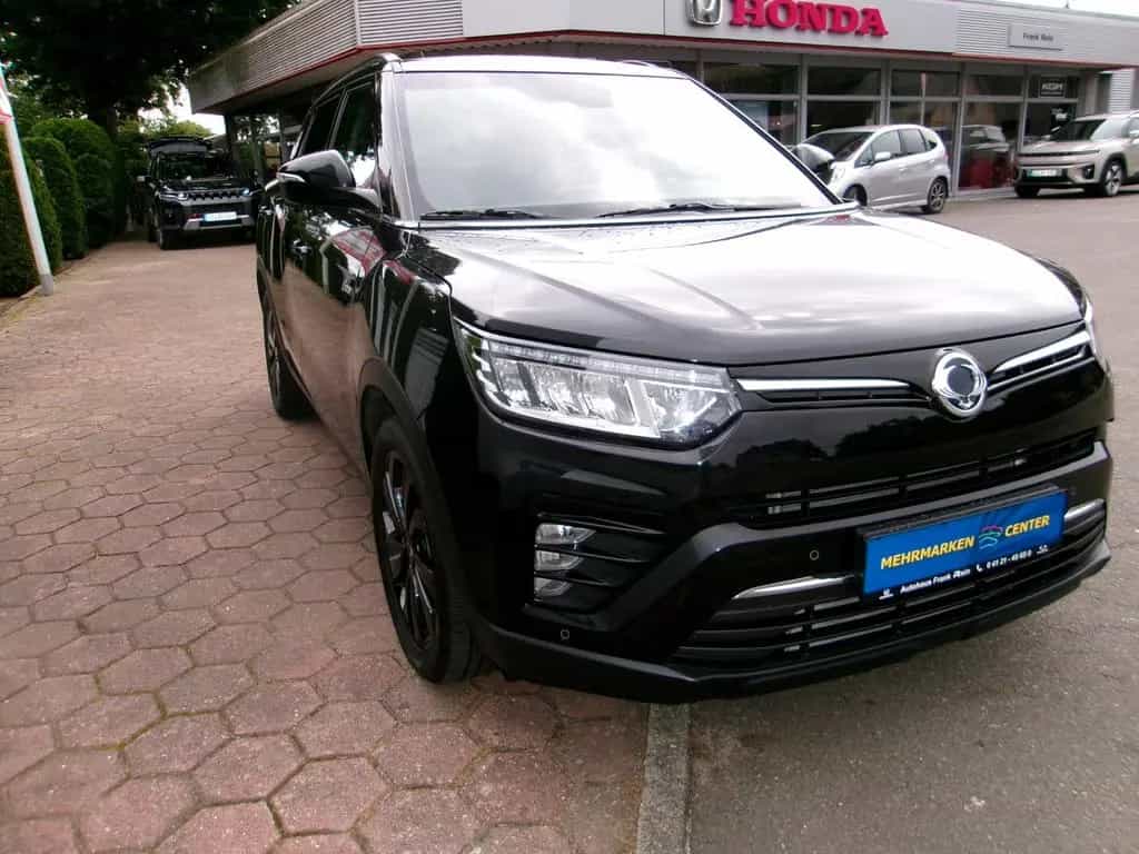 Ssangyong Tivoli Blackline 1,5 08/2024-photo-9