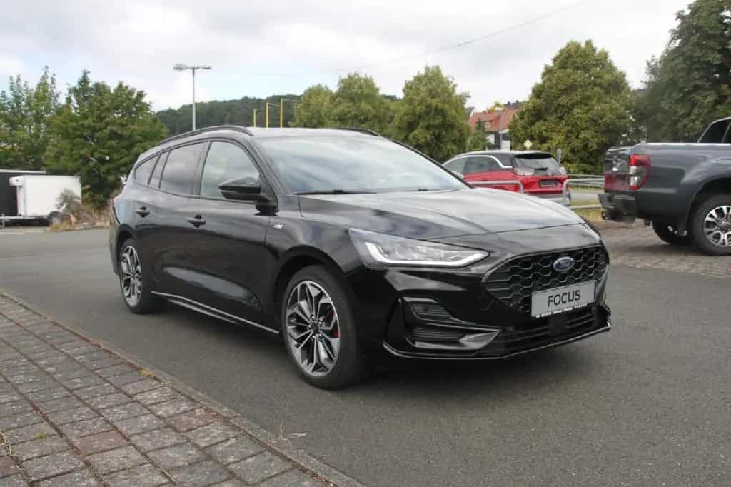 Ford Focus Turnier ST-Line Style+SHZ+LMF+LHZ+KLIMA+ 11/2022-photo-1