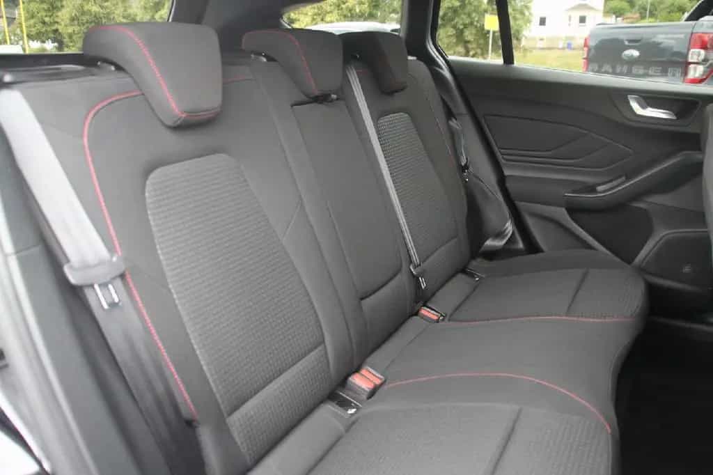 Ford Focus Turnier ST-Line Style+SHZ+LMF+LHZ+KLIMA+ 11/2022-photo-7