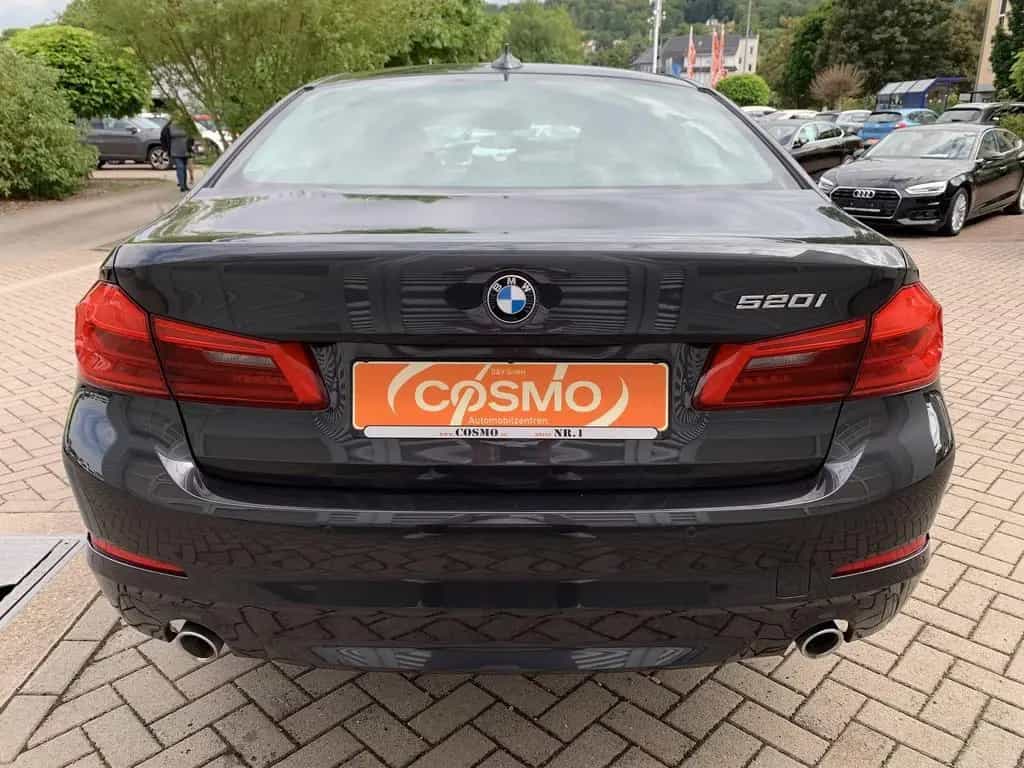 BMW 520 i Limousine Voll-LED+Navi+Klimaaut+Sitzhzg 10/2018-photo-28