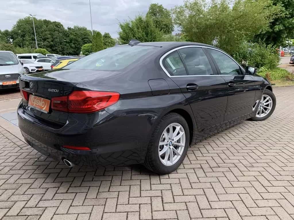 BMW 520 i Limousine Voll-LED+Navi+Klimaaut+Sitzhzg 10/2018-photo-4
