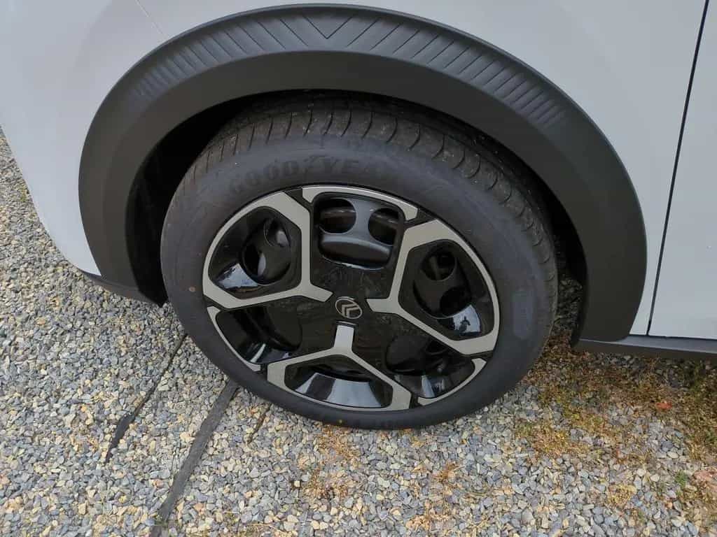 Citroën C3 1.2 Turbo 100 YOU Plus Paket 01/2025-photo-10