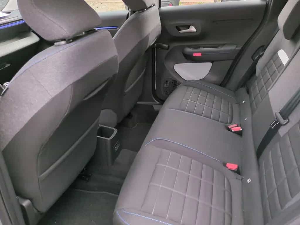 Citroën C3 1.2 Turbo 100 YOU Plus Paket 01/2025-photo-12