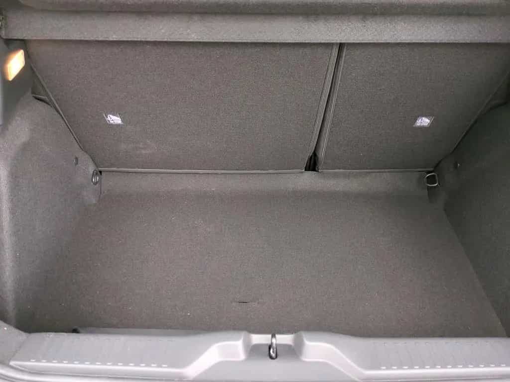 Citroën C3 1.2 Turbo 100 YOU Plus Paket 01/2025-photo-9