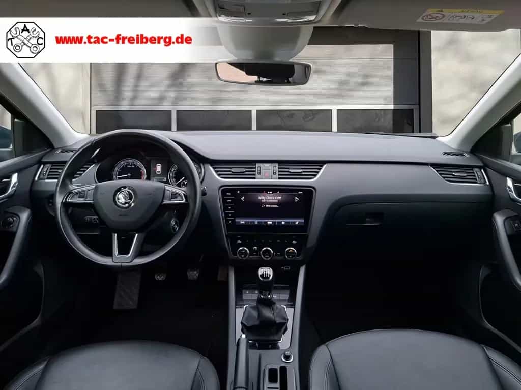 Skoda Octavia Combi Style#Leder#Navi#DAB#Alu#LED 02/2020-photo-11