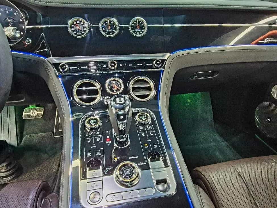 Bentley GT Speed W12 6.0 06/2022-photo-31