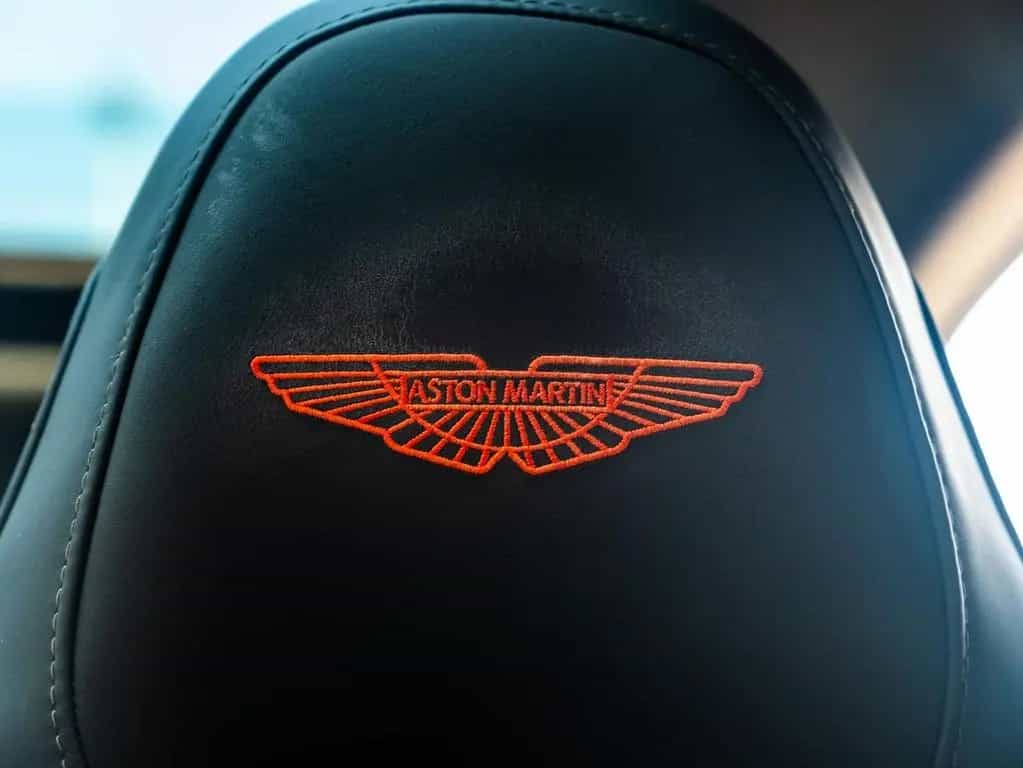 Aston Martin DBX 4.0 V8 707 | Volleder | Carbon | Neuwertig 02/2023-photo-17