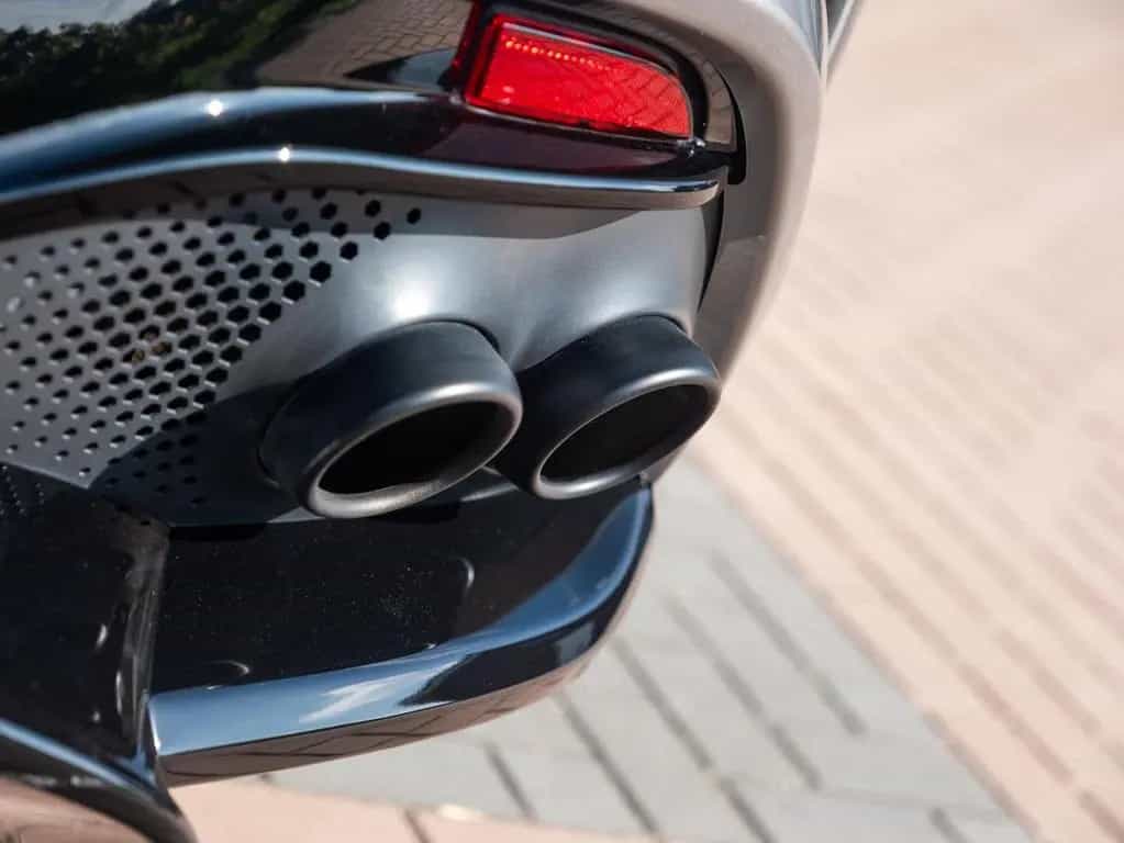 Aston Martin DBX 4.0 V8 707 | Volleder | Carbon | Neuwertig 02/2023-photo-32