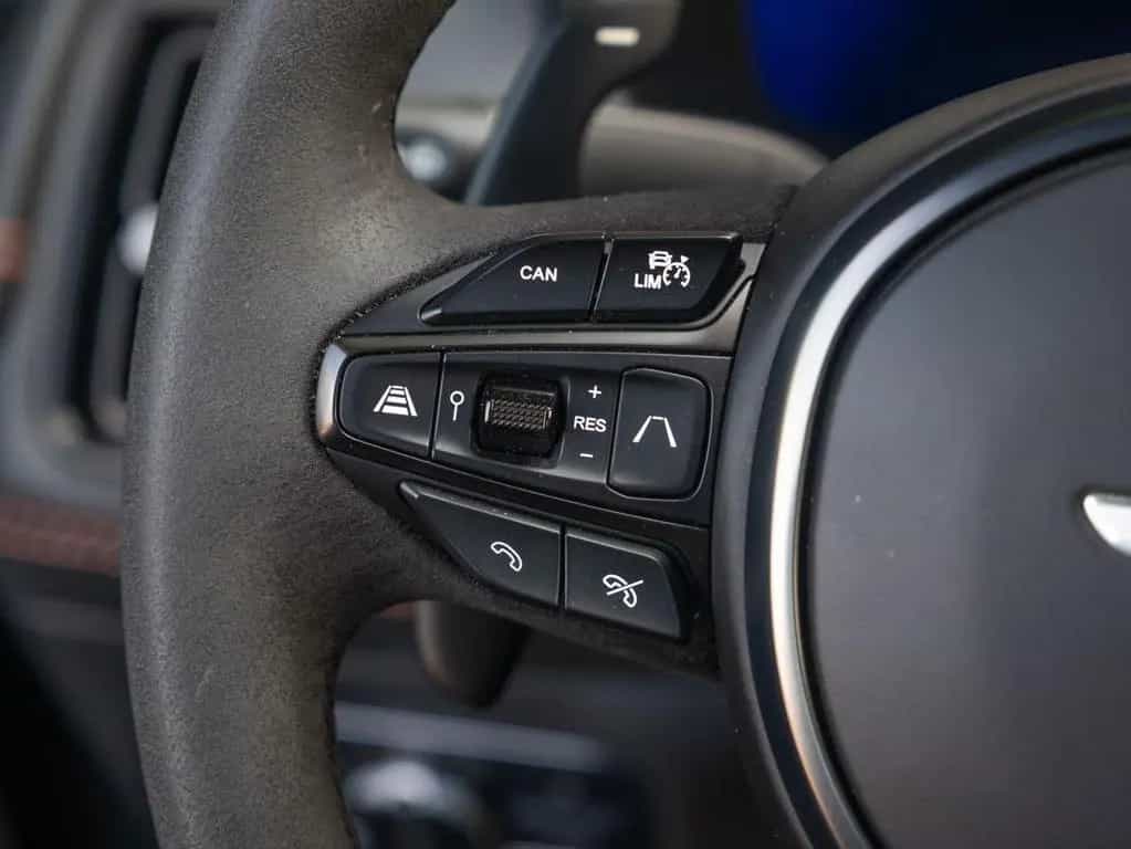 Aston Martin DBX 4.0 V8 707 | Volleder | Carbon | Neuwertig 02/2023-photo-39