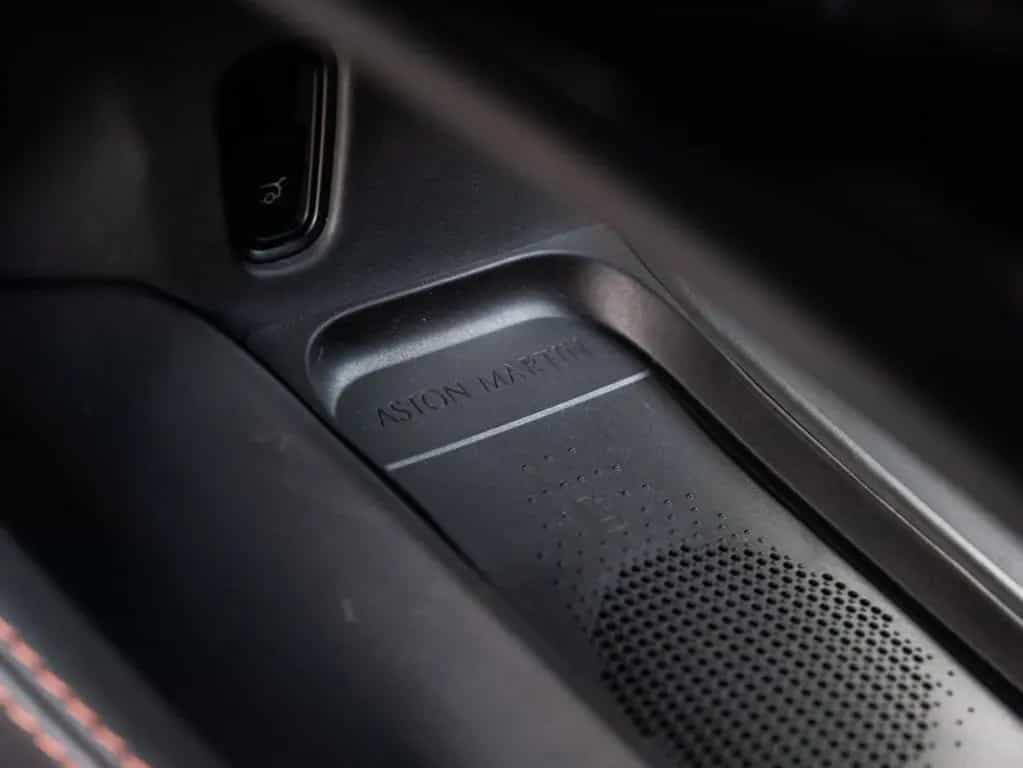 Aston Martin DBX 4.0 V8 707 | Volleder | Carbon | Neuwertig 02/2023-photo-42