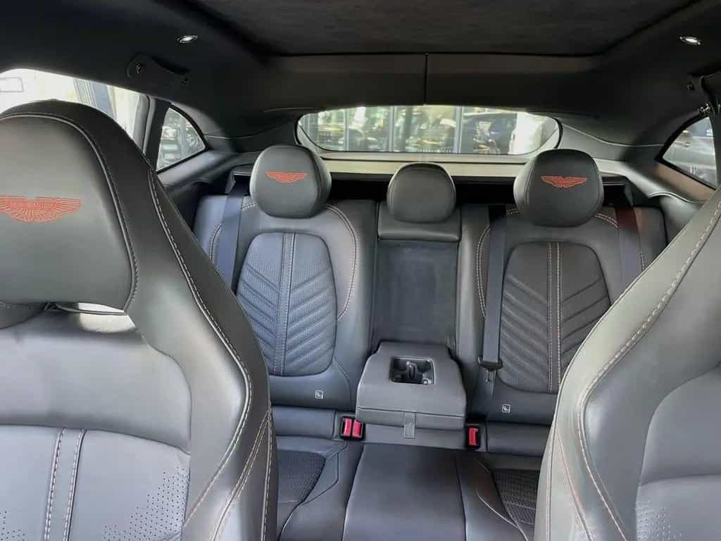 Aston Martin DBX 4.0 V8 707 | Volleder | Carbon | Neuwertig 02/2023-photo-5