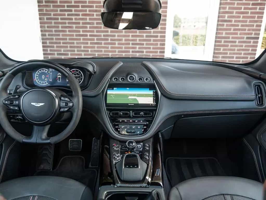 Aston Martin DBX 4.0 V8 707 | Volleder | Carbon | Neuwertig 02/2023-photo-6