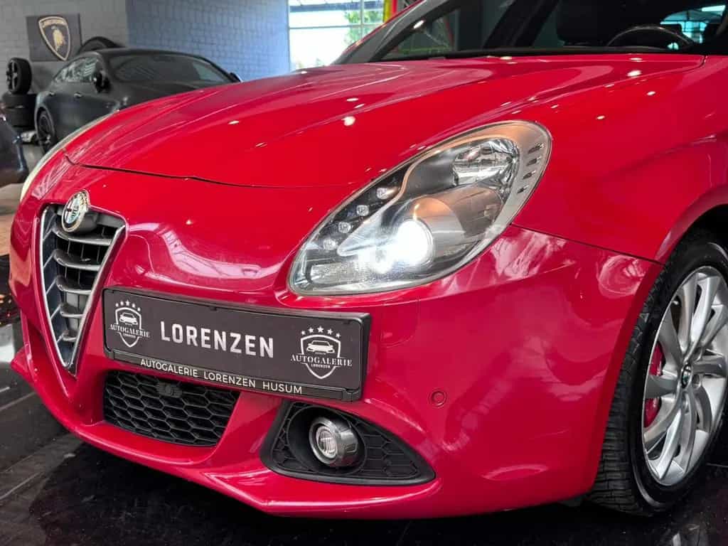 Alfa Romeo Giulietta Quadrifoglio Verde Xe 2Jahre Garantie 03/2015-photo-2