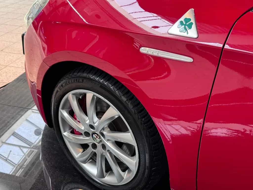 Alfa Romeo Giulietta Quadrifoglio Verde Xe 2Jahre Garantie 03/2015-photo-3