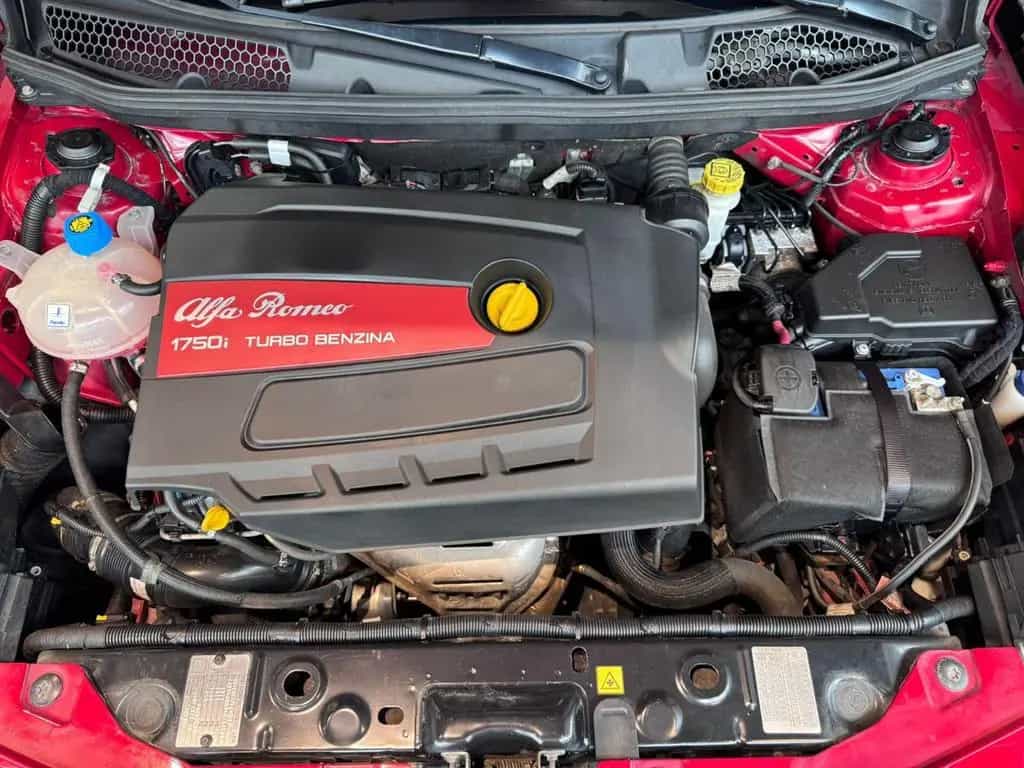 Alfa Romeo Giulietta Quadrifoglio Verde Xe 2Jahre Garantie 03/2015-photo-41