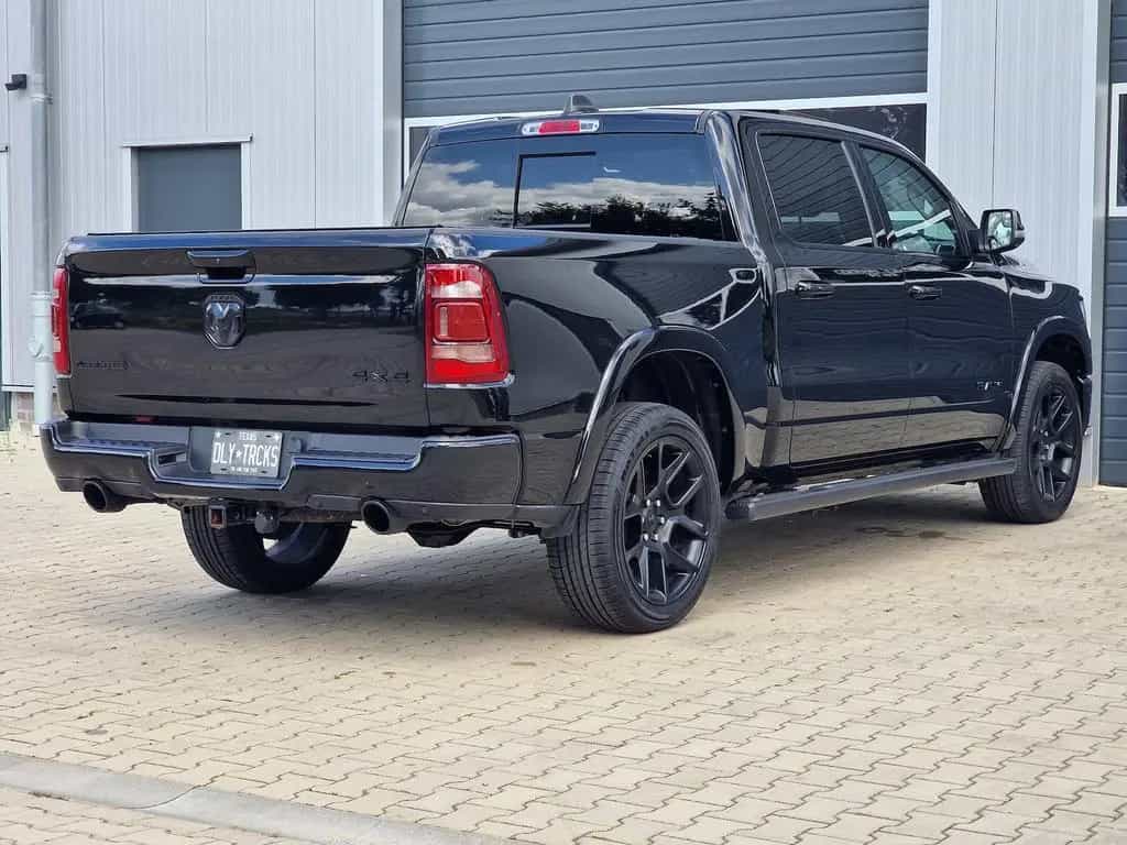 Dodge RAM 1500 5.7 4x4 Laramie Memory AHK Pano LED 09/2021-photo-11