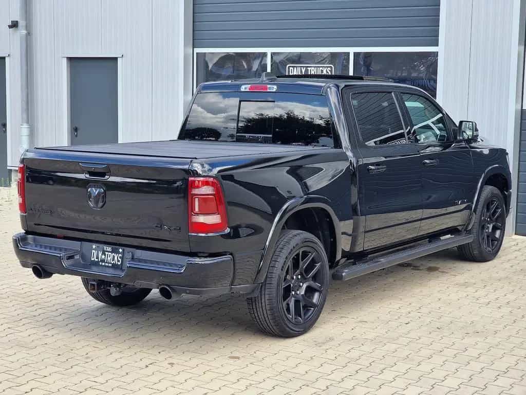 Dodge RAM 1500 5.7 4x4 Laramie Memory AHK Pano LED 09/2021-photo-12