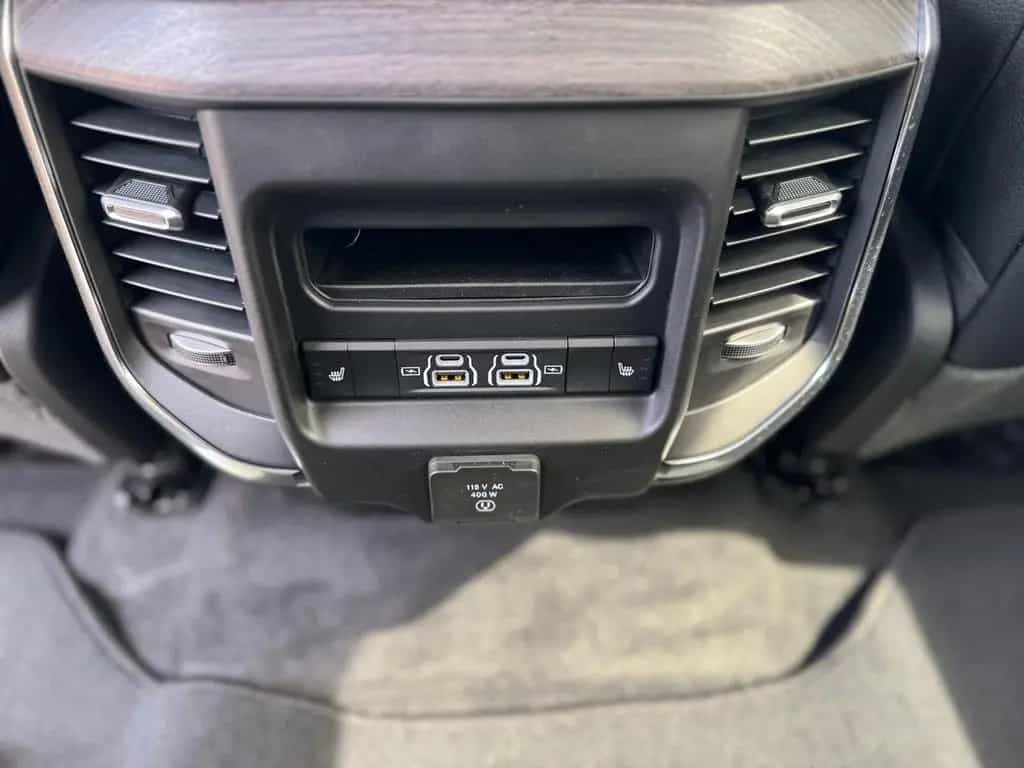 Dodge RAM 1500 Laramie Night + Luftfederung + elektr. 09/2025-photo-28