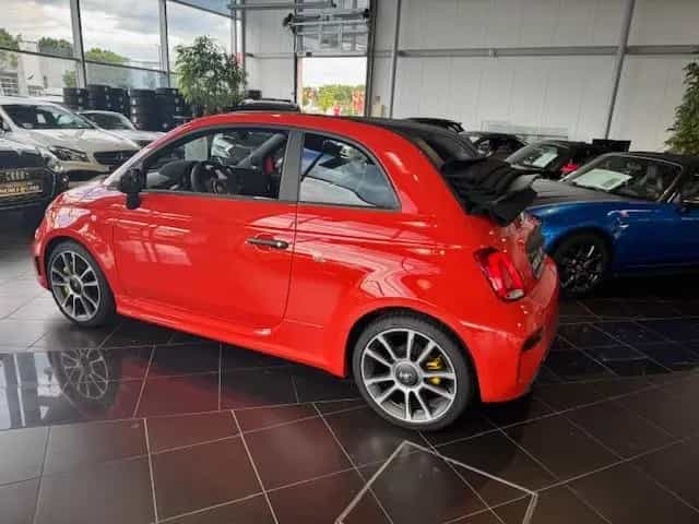 Abarth 695C Turismo  LEDER BEATS NAVI 17 01/2024-photo-19