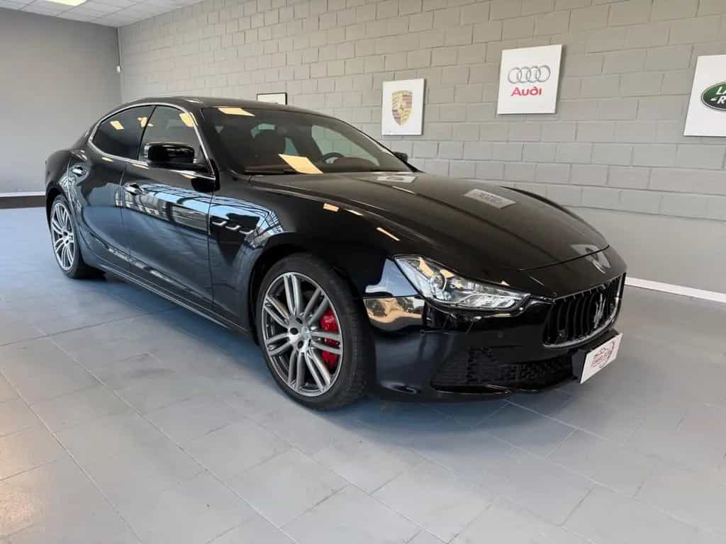 Maserati Ghibli V6 Diesel 275 CV 02/2015-photo-1