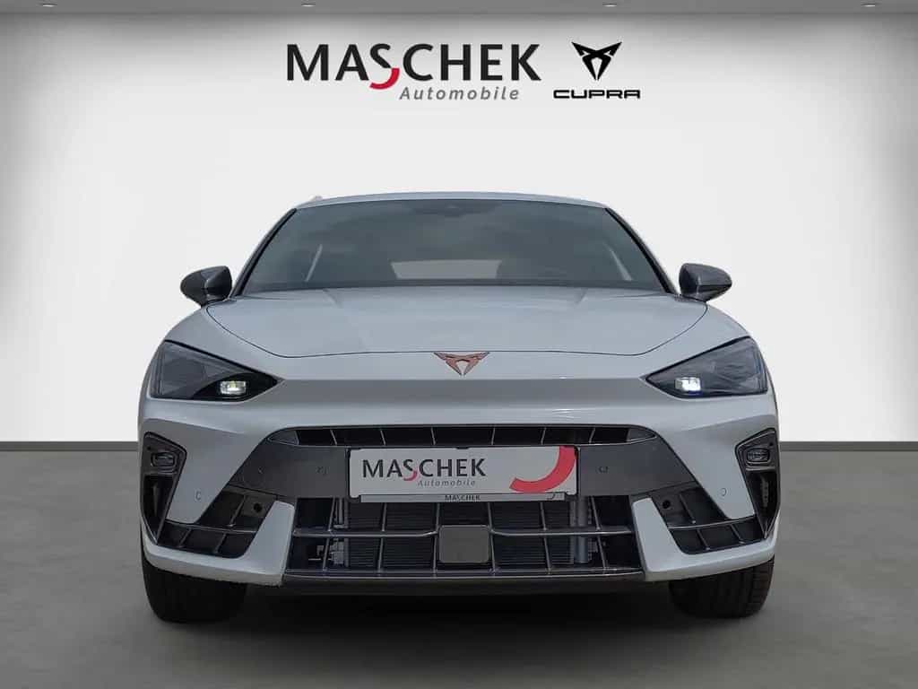 Cupra Leon 1.5 eTSI DSG Edge Dynamic Sennheiser LED AU 11/2025-photo-7