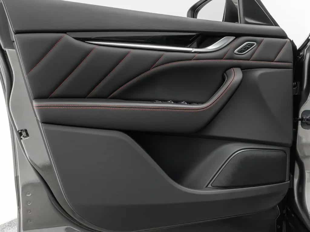 Maserati Levante Modena S 1.HAND + PANO + MY23 01/2023-photo-7