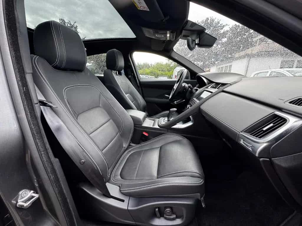 Jaguar E-Pace R-Dynamic SE AWD D240 Pano LED DAB ACC 11/2018-photo-16