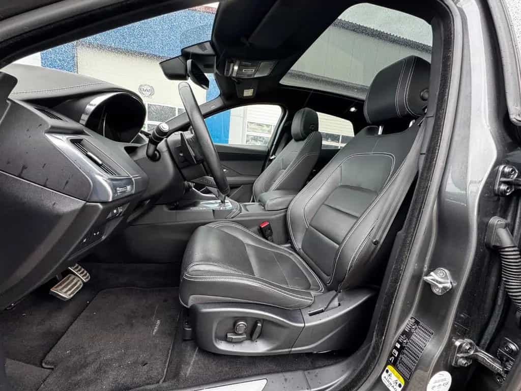 Jaguar E-Pace R-Dynamic SE AWD D240 Pano LED DAB ACC 11/2018-photo-9