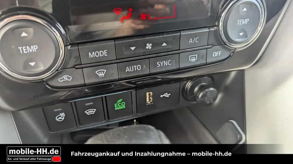 Mitsubishi Eclipse Cross Top 4WD*PANO*VOLL* 07/2019-photo-16