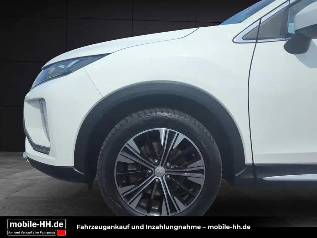 Mitsubishi Eclipse Cross Top 4WD*PANO*VOLL* 07/2019-photo-27