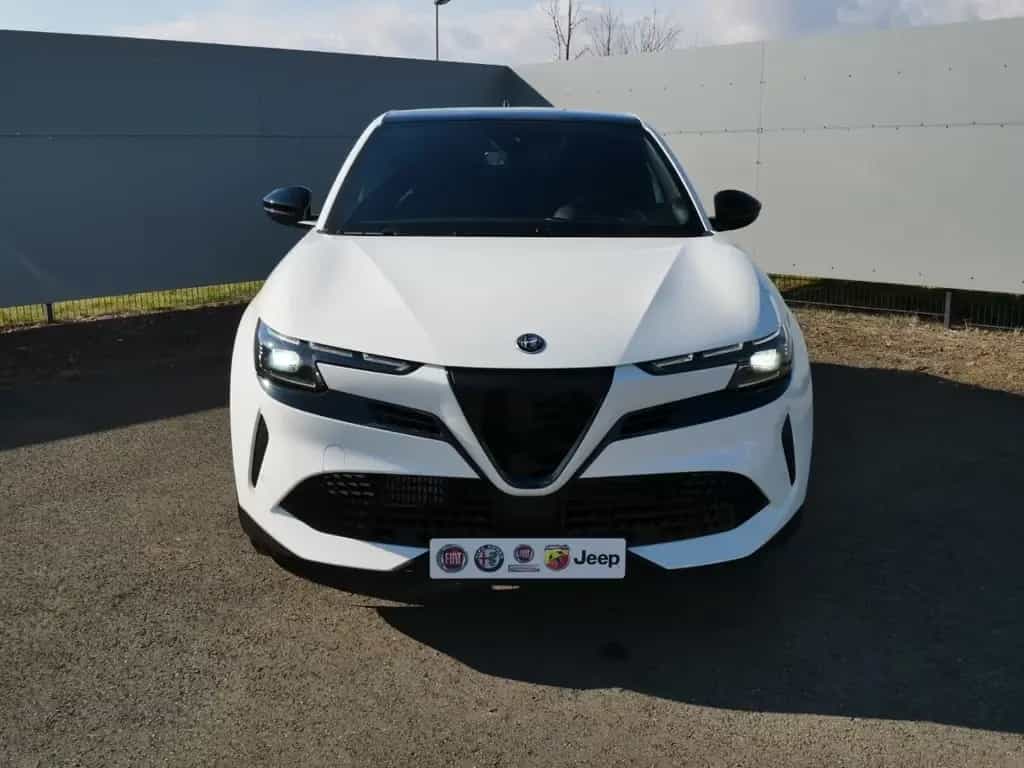 Alfa Romeo Junior IBRIDA SPECIALE 1.2 VGT 145PS DCT6 SCHIEB 07/2025-photo-7