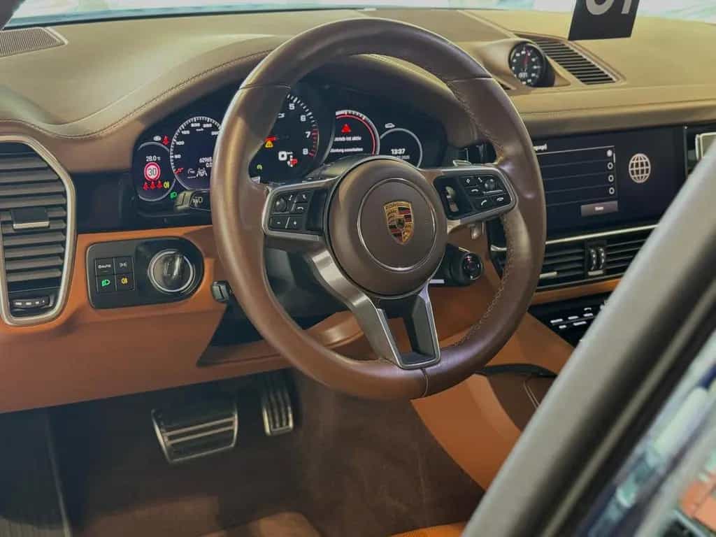 Porsche Cayenne GTS *Pano*InnoDrive*18-Wege*AHK 05/2023-photo-11