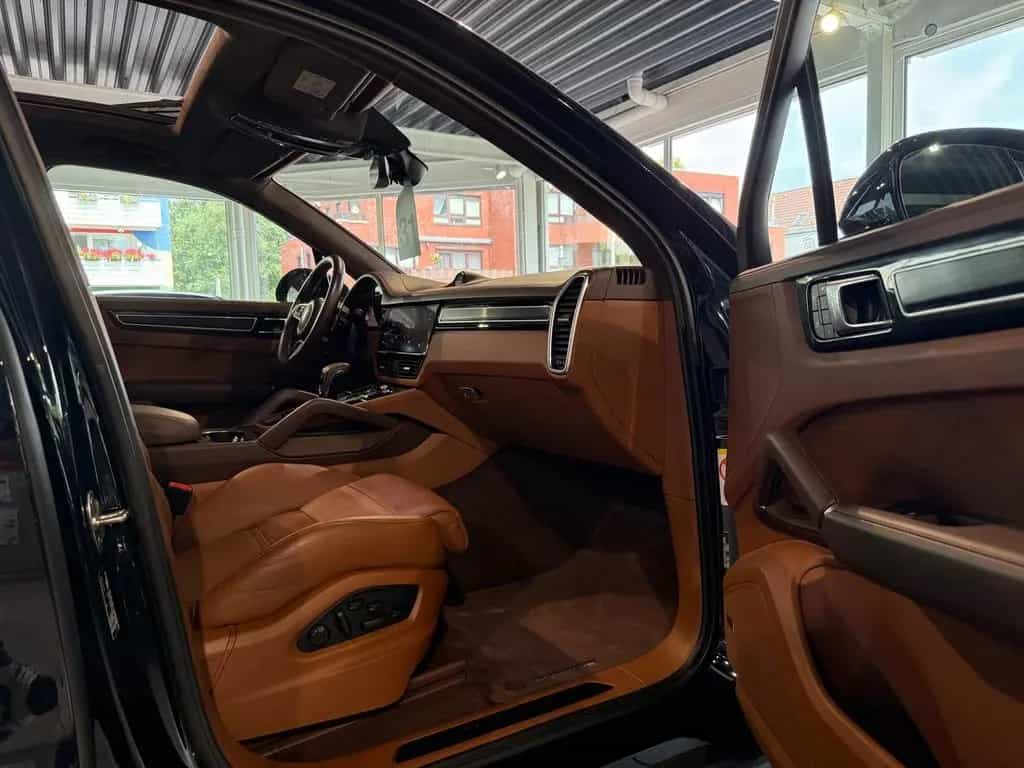 Porsche Cayenne GTS *Pano*InnoDrive*18-Wege*AHK 05/2023-photo-21